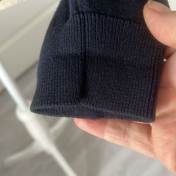 Tommy Hilfiger 100 % Pima Cotton Navy Sm Polka Dots Cardigan Button up Sz M - Picture 4 of 7